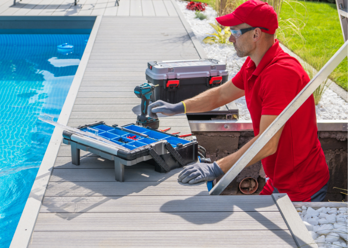 pool technician repairs pool leak for a home in sarasota